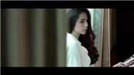 Cần Một Vòng Tay